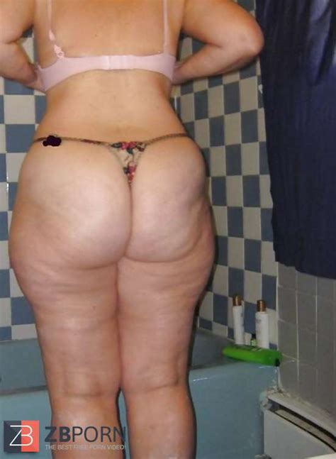 JULIA A GORDA DA BUNDA GOSTOSA DE FUDER ZB Porn