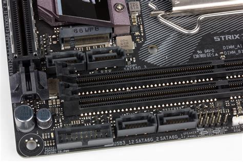 Материнская плата Asus Strix Z270I Gaming: