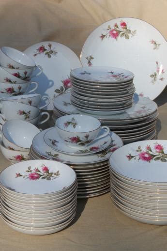 Vintage Japan Moss Rose China Pink Roses Porcelain Dinnerware Set For 12