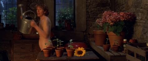 Naked Penelope Wilton In Calendar Girls