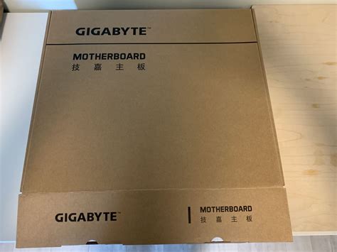 Материнская плата GIGABYTE MZ31-AR0 (rev 2.x) (SP3, E-ATX) — купить в ...