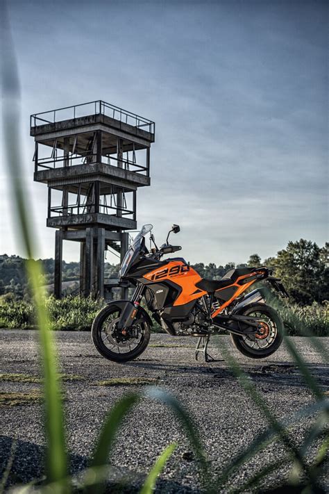 KTM 1290 Super Adventure S 2023