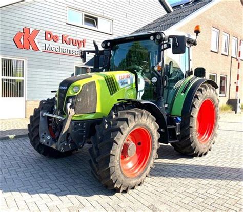 Tractors Farm Equipment Agricultural Machinery Kamps De Wild