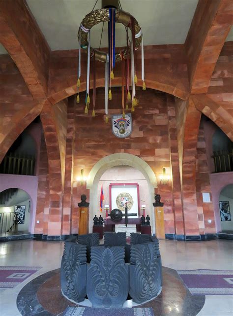 Ахтанак - ереванский парк Победы. Вот только какой? | Субъективный ...