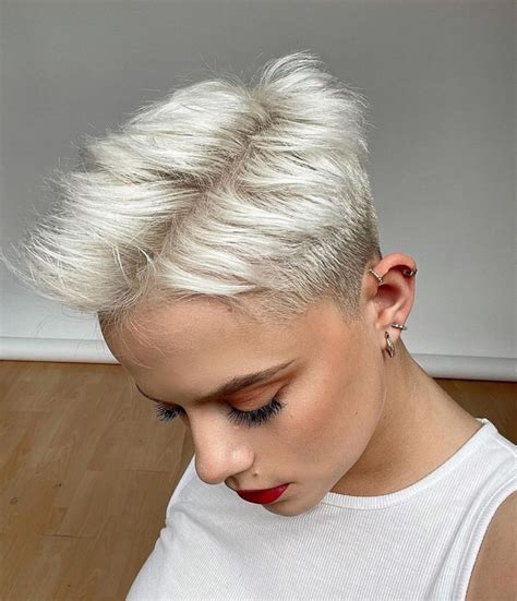 Must Try Blonde Pixie Cut Ideas