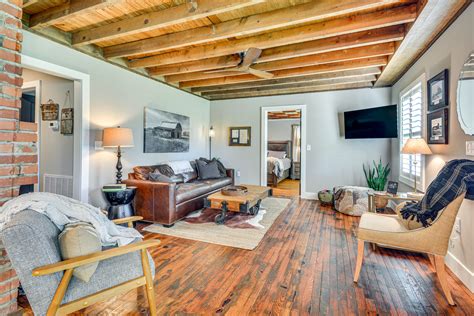 Cozy Cottage: Nature-Filled Winston-Salem Retreat! - Home Rental in