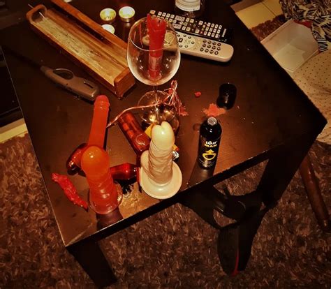 BBW Wife Miss Lizz Candle Play Nude Pics XHamster