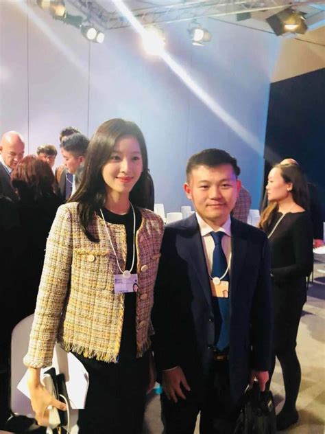 Hot girl trà sữa vô tình để lộ ảnh mặt mộc khiến netizen cảm thán Hóa ra nữ thần cũng chỉ là