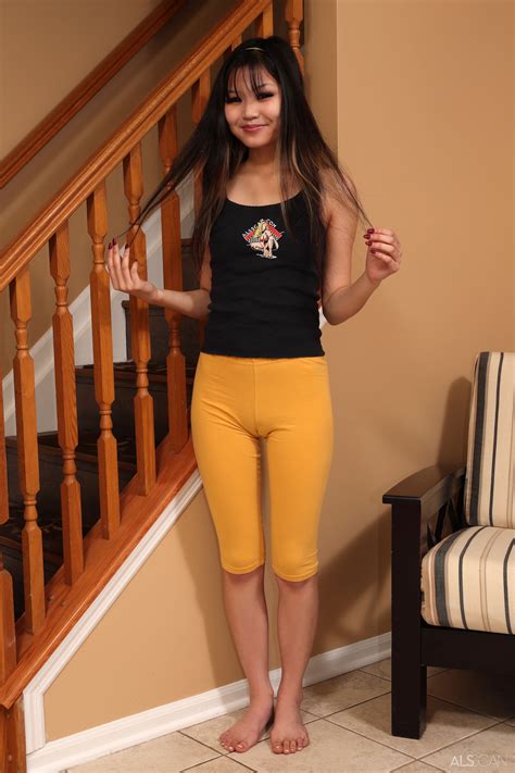 AMATEUR GIRL ALS Wet Spot Jia Zi Medium 0017 Porn Pic