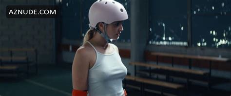 SOPHIE MARIE LARROUY Nude AZNude