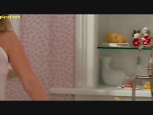 Alice Eve Nude Boobs In Sex And The City 2 Movie ScandalPlanetCom