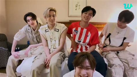 Mel Fuck Belift On Twitter They Re Talking About The En O Clock