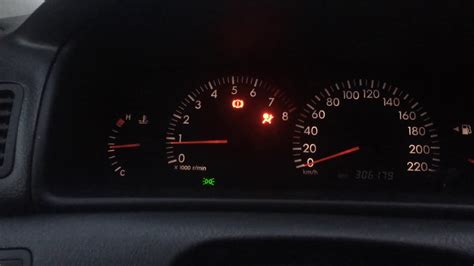 Тойота Королла 120, скачут обороты и моргает датчик, в чем причина ...