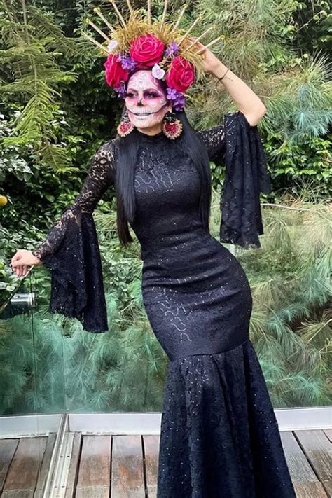 Famosos Al Desnudo De Karely Ruiz Como Buzz Lightyear A Maribel Guardia En Bikini Los