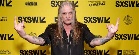 Meaning Of “Edge of Seventeen” By Stevie Nicks & The Men Behind It