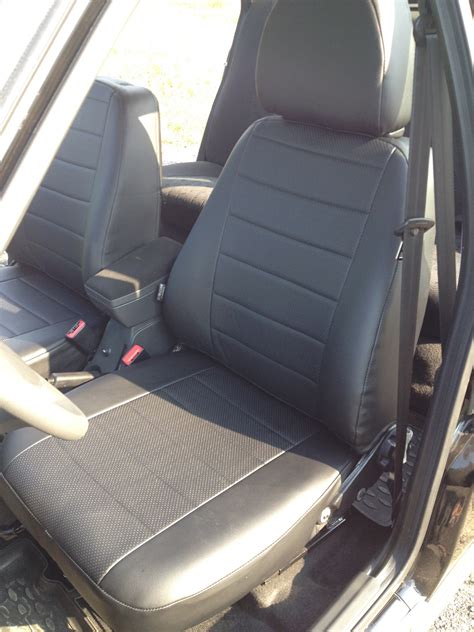 Чехлы — Lada Приора седан, 1,6 л, 2013 года | аксессуары | DRIVE2