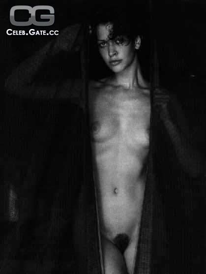 Naked Sandra Keller Added 08 05 2016 By DragonRex