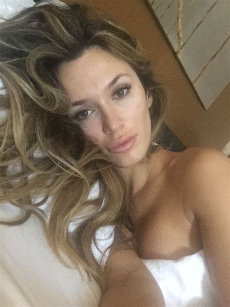 Naked Tika Camaj In Leak