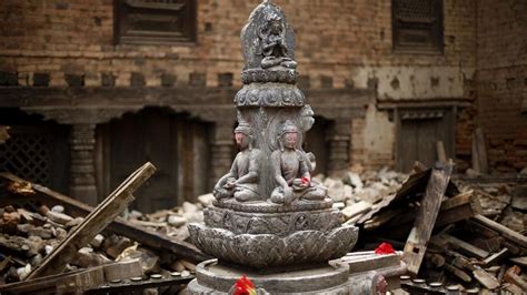 El Terremoto De Nepal Deja Al Menos 25 Muertos Y 383 Heridos En El