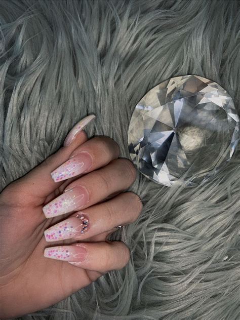 Holographic Glitter Ombr Nude Acrylic Coffin Nails Nails Glitter Ombre Moisturizer For Dry Skin