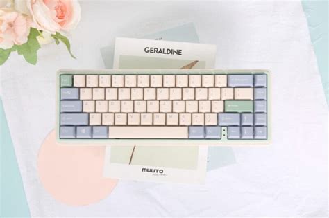 Varmilo Minilo Eucalyptus Keyboard Review