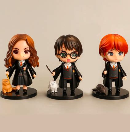 Фигурка Гарри Поттера: волшебство из магазина World of Comics - Бізнес ...