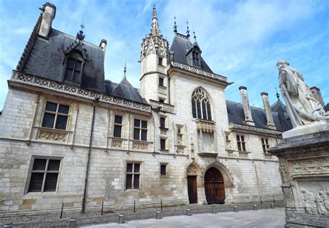 He Wasn't Royal, but His Fortune Rivaled Europe's Elite: Jacques Cœur ...