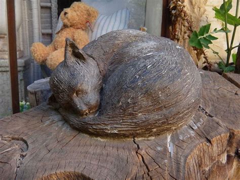 Скульптуры кошек | Кошки, Скульптура и Памятники