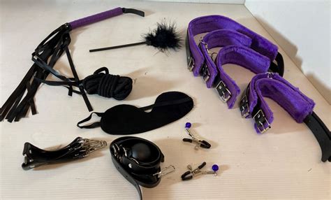 18 X Purple Ten Piece Bondage Sets To Include Neck Wrist And Ankle