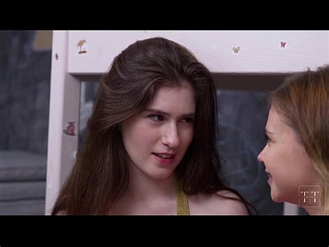 Qué está sucediendo Hermanastros y hermanas follan sin parar XVIDEOS