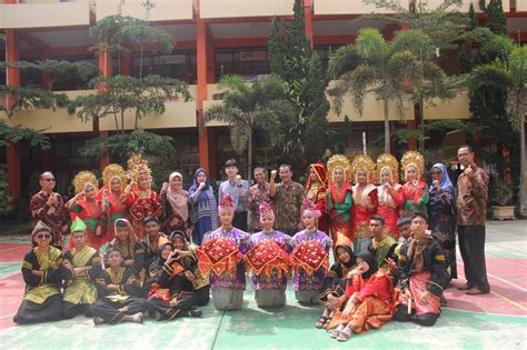 Smk Negeri 2 Bukittinggi Sambut Kurikulum Learning X International