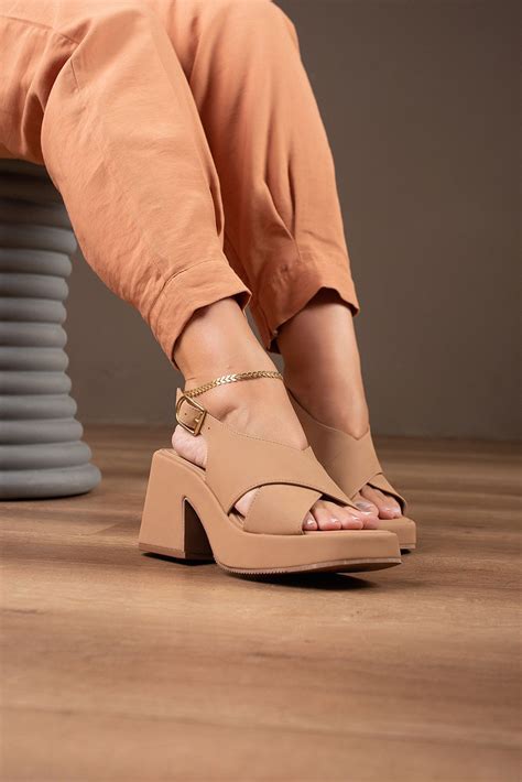 Sand Lia Ankleboot Cm Nude Use Isa Shoes