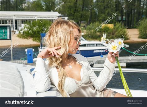 Beautiful Sexy Blonde Girl Posing On Stock Photo 659931169 Shutterstock