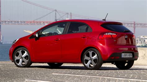 2011 Kia Rio 5-door - Wallpapers and HD Images | Car Pixel