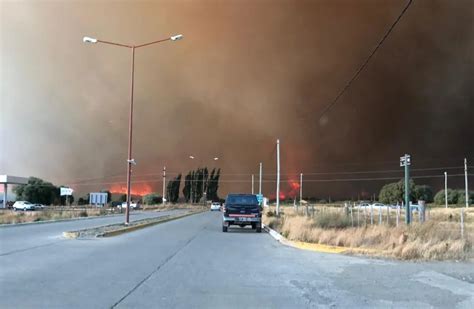 Incendio En La Comarca Andina Ya Son Oficiales Las Medidas De Alivio