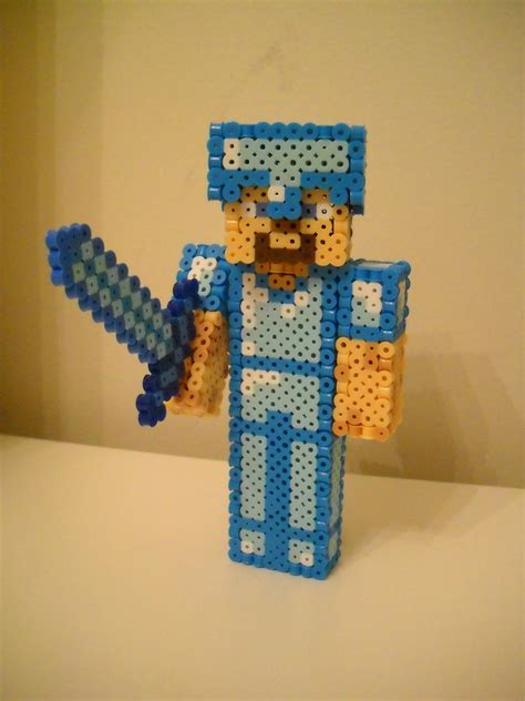 Minecraft Diamond Armor Steve by RetroNinNin on DeviantArt