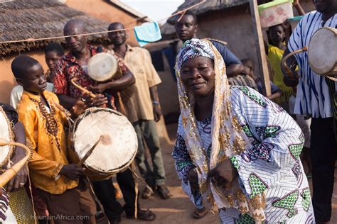 Dancing At A Funeral The Hauns In Africa