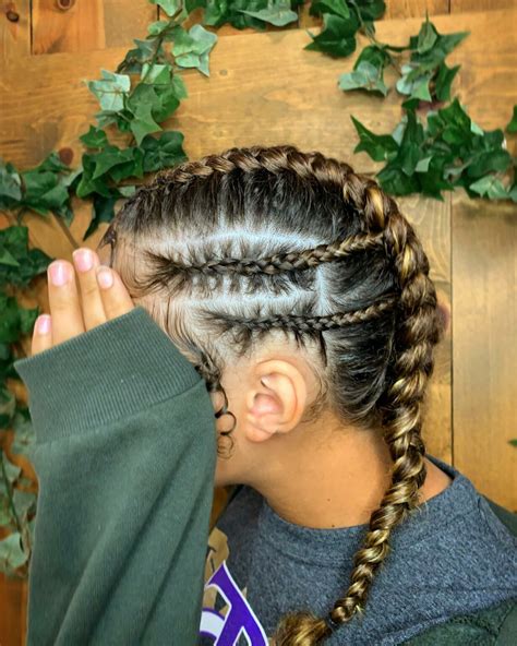 30+ Cute And Practical Softball Hairstyles