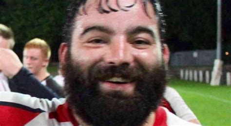 Si Accascia In Campo Durante La Partita Giocatore Di Rugby Muore A 32 Anni