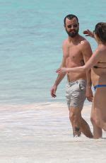 Jennifer Aniston In Bikini At A Beach In Bahamas June Hawtcelebs