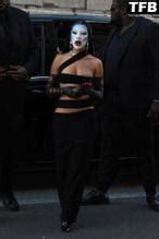 Doja Cat Sexy Seen Showcasing Her Hot Tits At The Monot Womenswear Show In Paris Aznude