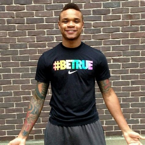 UMass Derrick Gordon Becomes St Openly Gay D College Basketball Player Jocks And Stiletto Jill