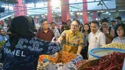 Operasi Pasar Di Manado Wamendag Jerry Sambuaga Pastikan Pasokan Beras