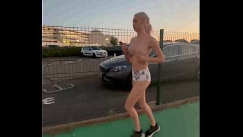 Stripping Naked In Public On My Run XVIDEOS