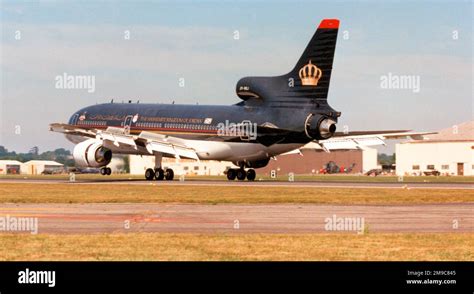 King hussein of jordan aeroplane hi-res stock photography and images ...