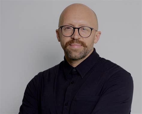 Why brouchure marketing is making a huge comeback in 2024 now 8