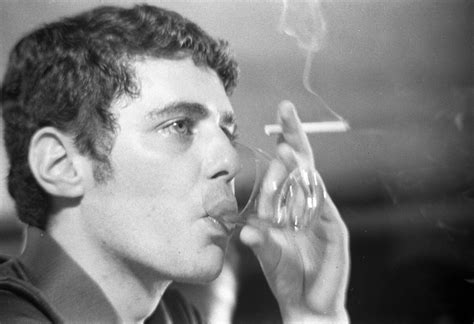 Na Canção Chico Buarque Trabalha Uma Determinada Função Da Linguagem