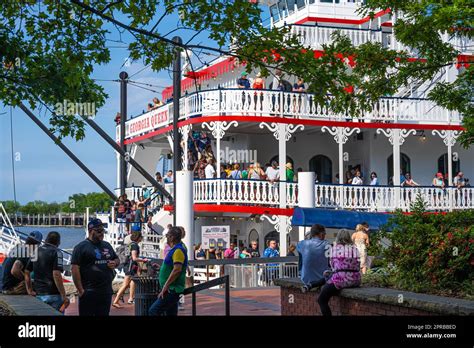 People Boarding The Georgia Queen Riverboat Along River Street In