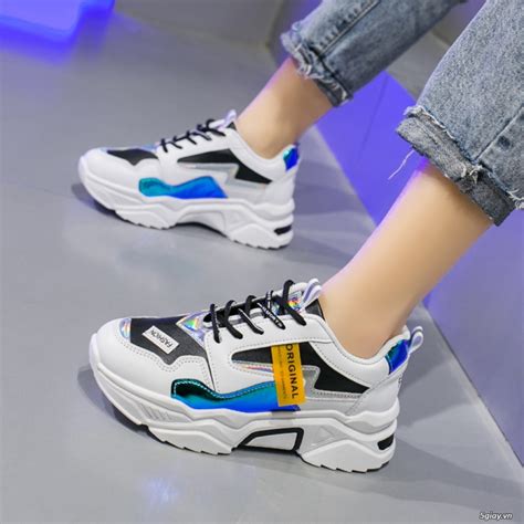 Giày thể thao nữ Original mẫu hot nhất hiện nay giay