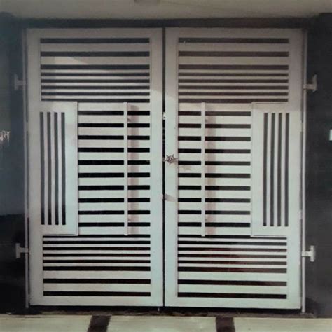 Polished Modern Mild Steel Main Gate For Home Thickness Inch At Rs